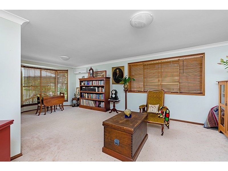 15 Table Top Road, North Avoca NSW 2260