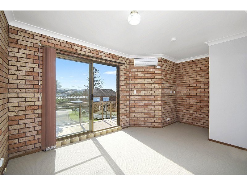3/8 Grosvenor Road, Terrigal NSW 2260
