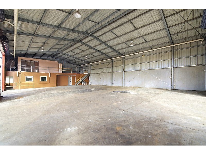 1 Amsterdam Circuit, Wyong NSW 2259