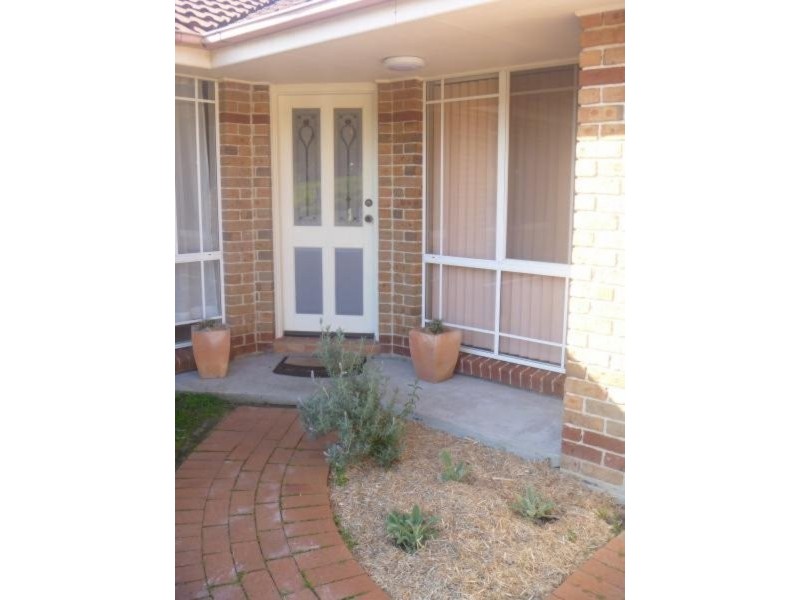 19 Coolawin Circuit, Narara NSW 2250