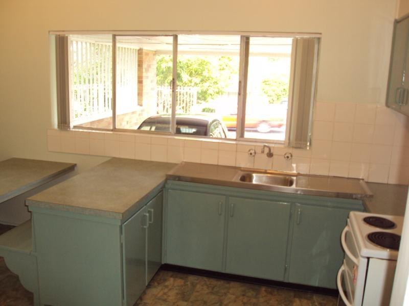 230 Gertrude St, Gosford NSW 2250