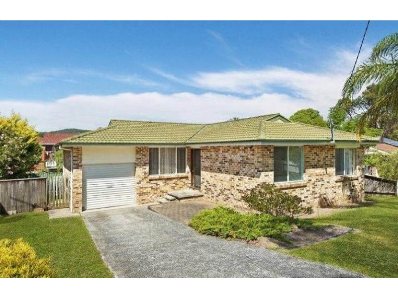 6 Debra Anne, Bateau Bay NSW 2261