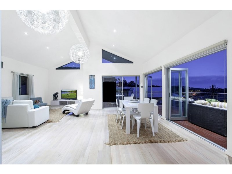 779A The Entrance Road, Wamberal NSW 2260