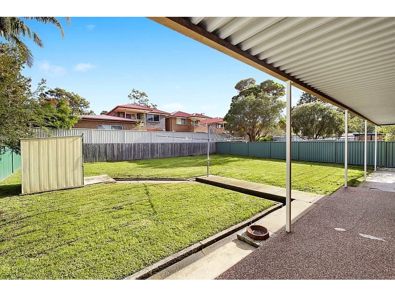 4 Watanobbi Road, Wyong NSW 2259