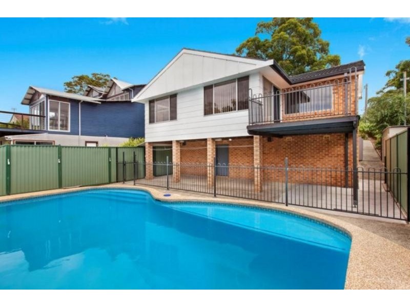 74 Hillcrest Street, Terrigal NSW 2260