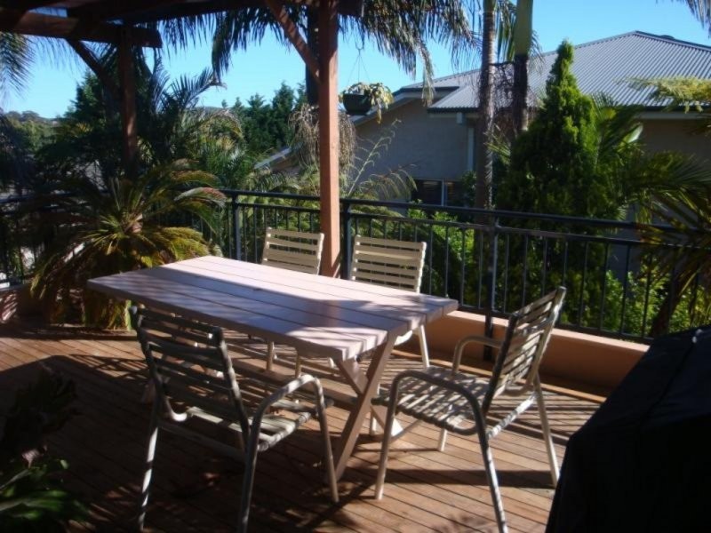 2/13 Whiting Avenue, Terrigal NSW 2260