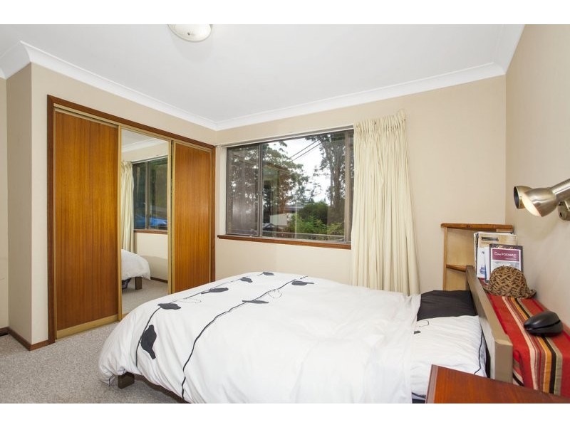 25 Bellevue Crescent, North Avoca NSW 2260