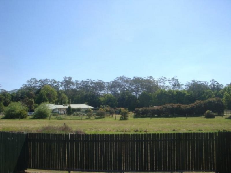 11a Woodview Avenue, Lisarow NSW 2250