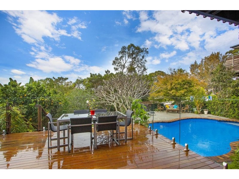 16 Hibiscus Avenue, North Avoca NSW 2260