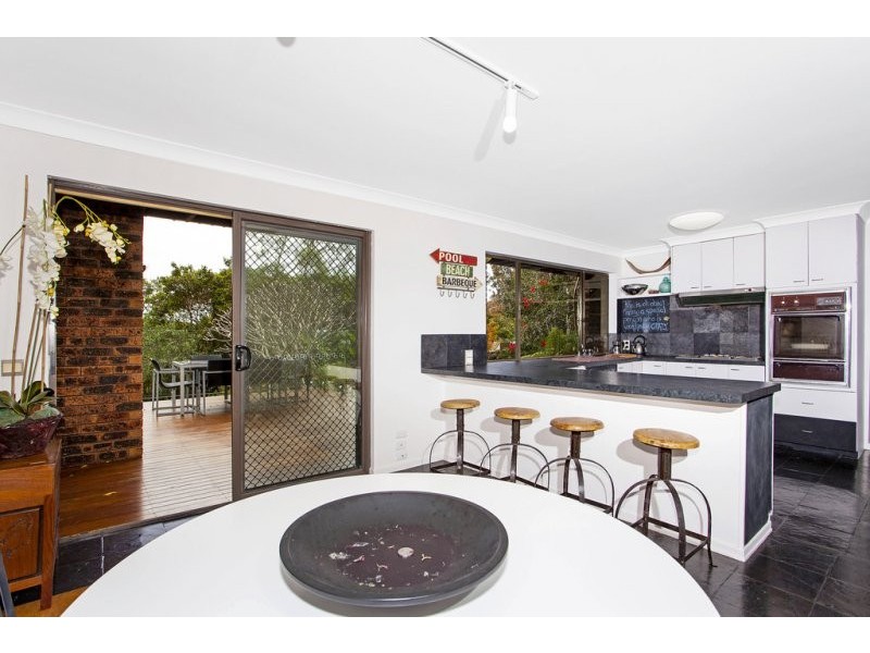 16 Hibiscus Avenue, North Avoca NSW 2260