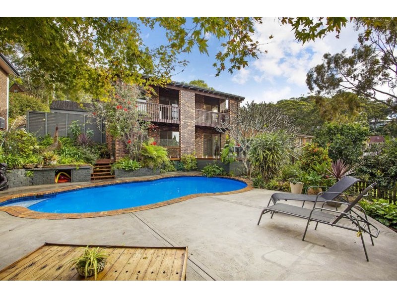 16 Hibiscus Avenue, North Avoca NSW 2260