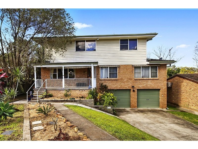 23 Spring Ave, Springfield NSW 2250