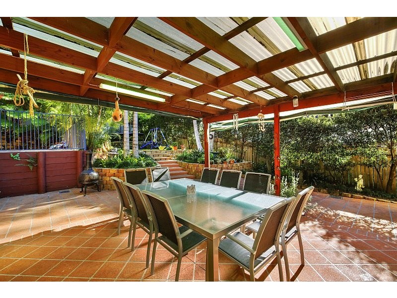 25 Lake Shore Drive, North Avoca NSW 2260