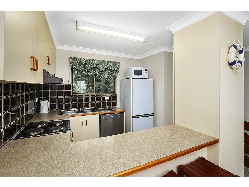 8/10 Church Street, Terrigal NSW 2260