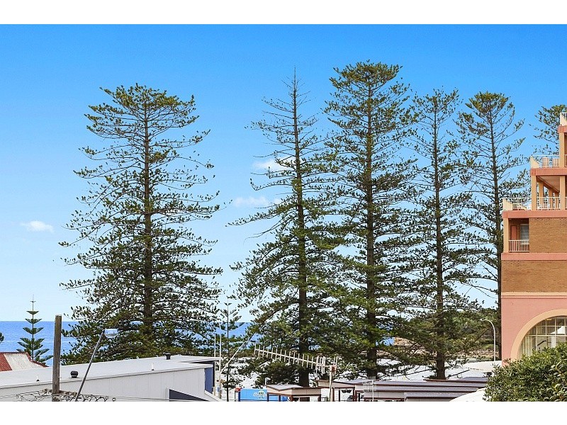 8/10 Church Street, Terrigal NSW 2260