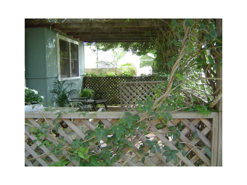 21 Reynolds Rd, Avoca Beach NSW 2251