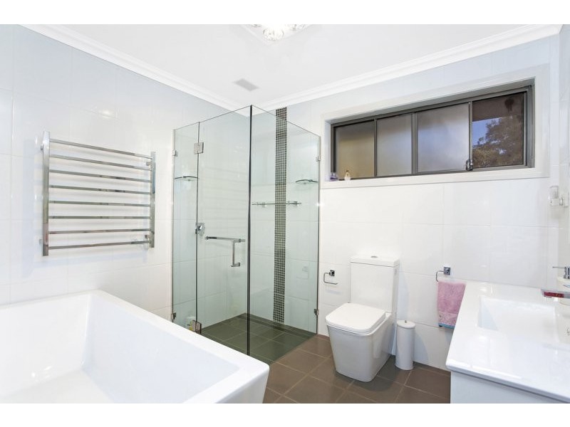 66 Windsor Road, Wamberal NSW 2260