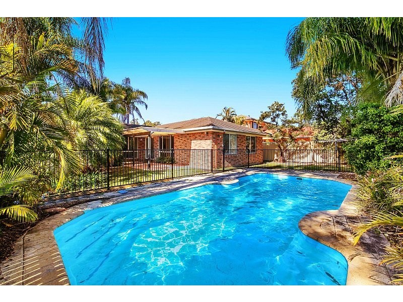 3 Eden Grove, Erina NSW 2250