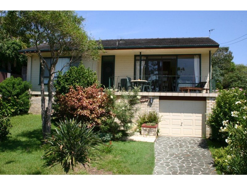 126 Ocean View Drive, Wamberal NSW 2260