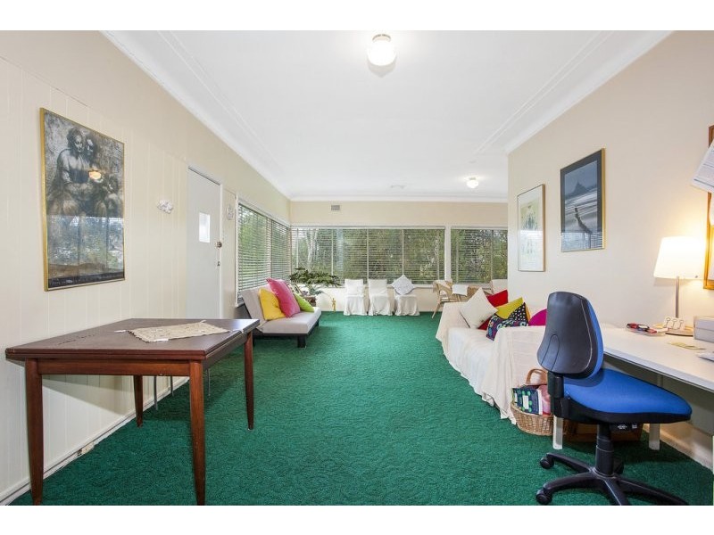 1 Portsmouth Road, Erina NSW 2250