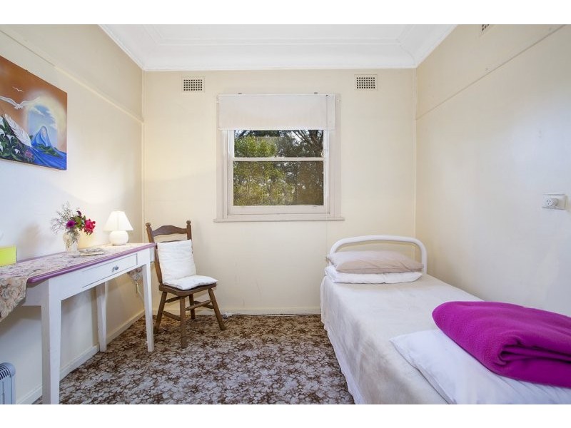 1 Portsmouth Road, Erina NSW 2250