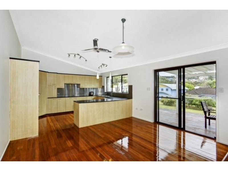 23 View Street, North Avoca NSW 2260