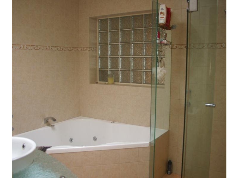 5 Courigal, Kincumber NSW 2251