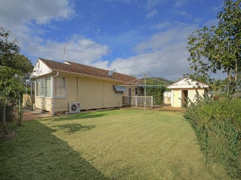 228 Gertrude Street, Gosford NSW 2250