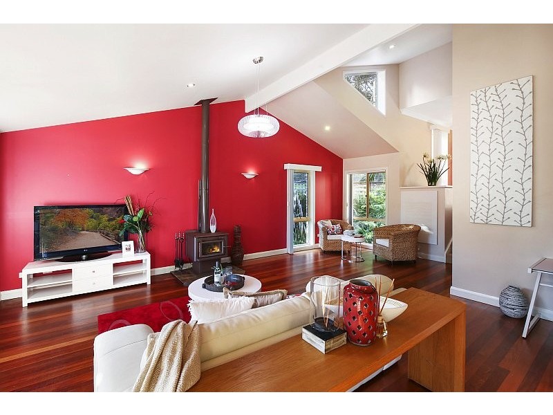 22 Cabbage Tree Avenue, Avoca Beach NSW 2251