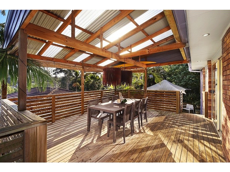 22 Cabbage Tree Avenue, Avoca Beach NSW 2251