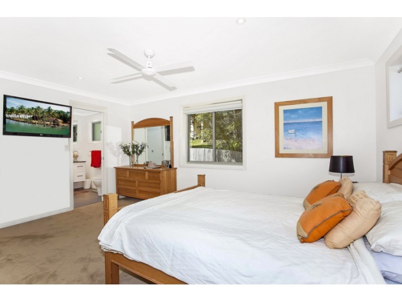 42 The Arena, North Avoca NSW 2260