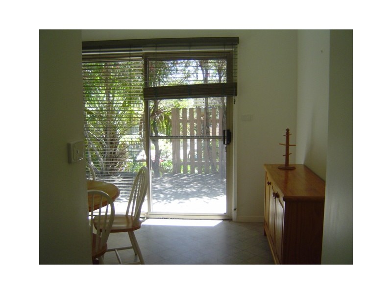 Avoca Dr, Avoca Beach NSW 2251