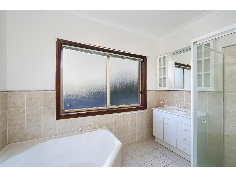 13 Jessie Hurley Drive, Erina NSW 2250