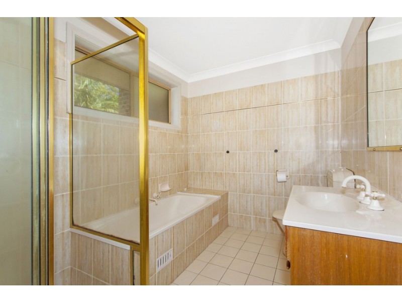 2/8-10 Maralinga Road, Terrigal NSW 2260