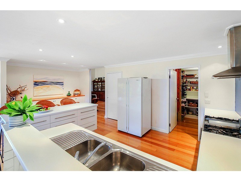59 Ridgway Road, Avoca Beach NSW 2251