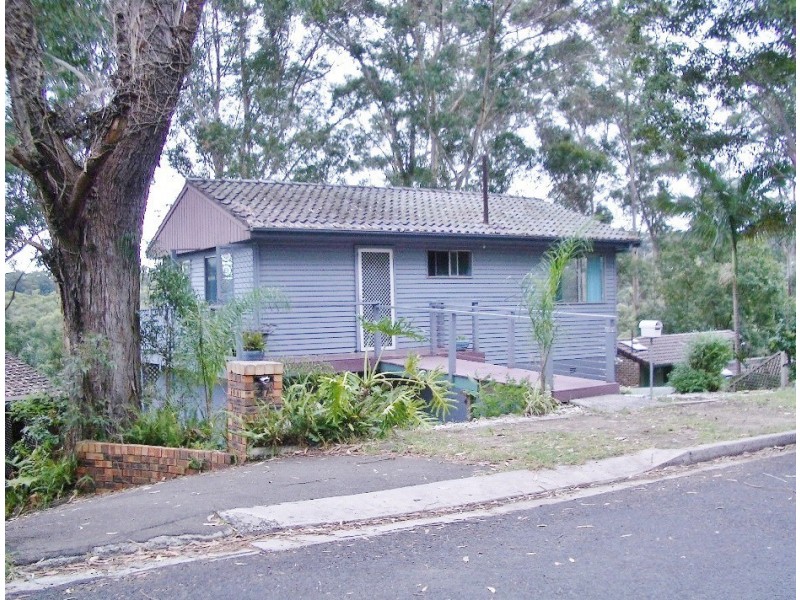 29 Easter Parade, North Avoca NSW 2260