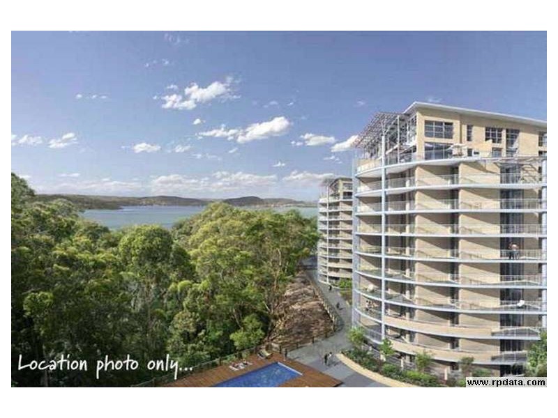 283/80 John Whiteway Drive, Gosford NSW 2250