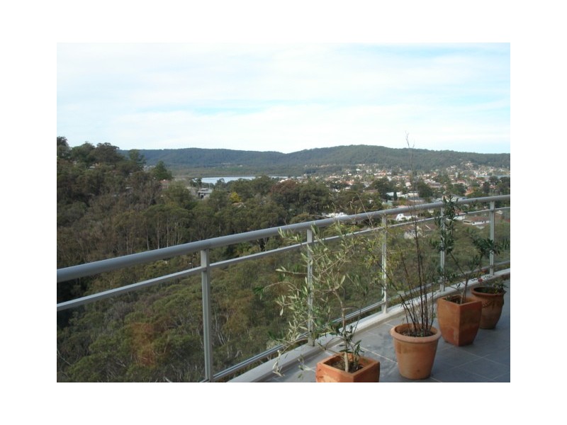 283/80 John Whiteway Drive, Gosford NSW 2250