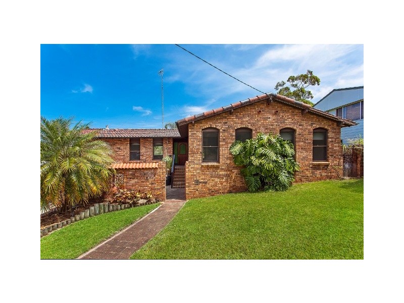 50 Beaufort Rd, Terrigal NSW 2260