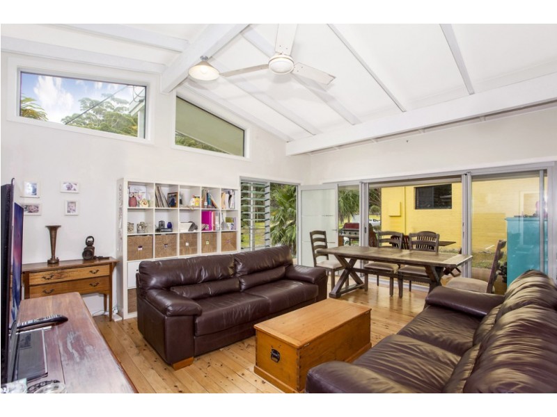 44 Surf Rider Avenue, North Avoca NSW 2260