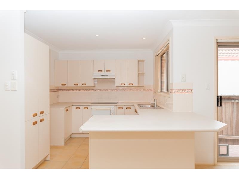 16B Kings Ave, Terrigal NSW 2260