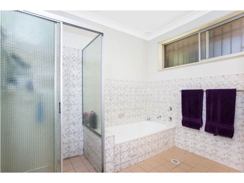 13 Aldinga Drive, Wamberal NSW 2260