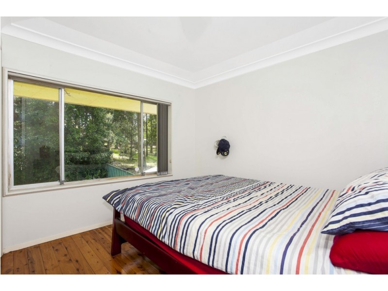 13 Aldinga Drive, Wamberal NSW 2260