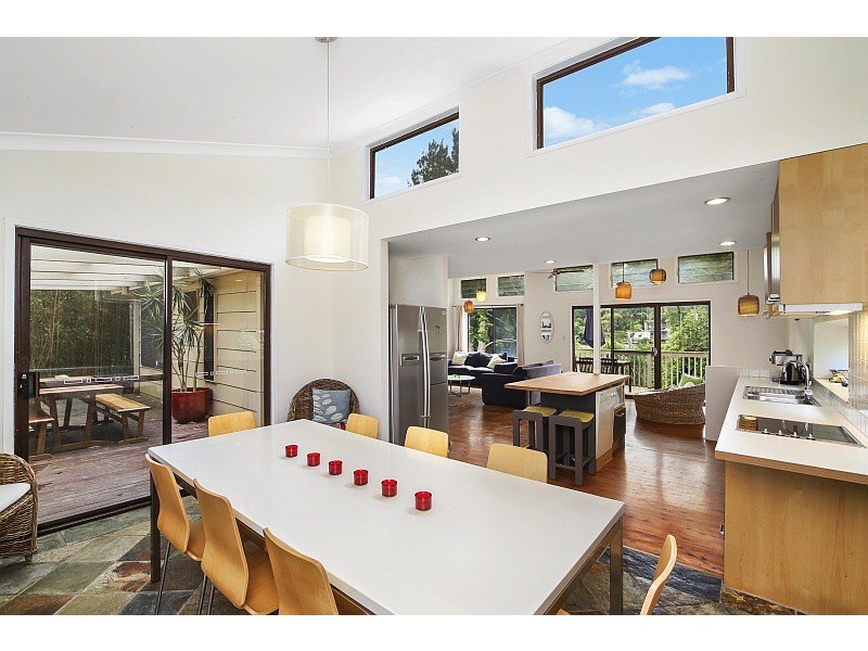 112 Del Mar Drive, Copacabana NSW 2251