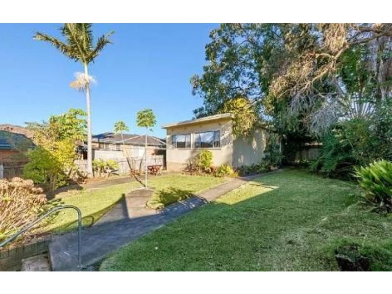 3 Ventura Ave, Bateau Bay NSW 2261