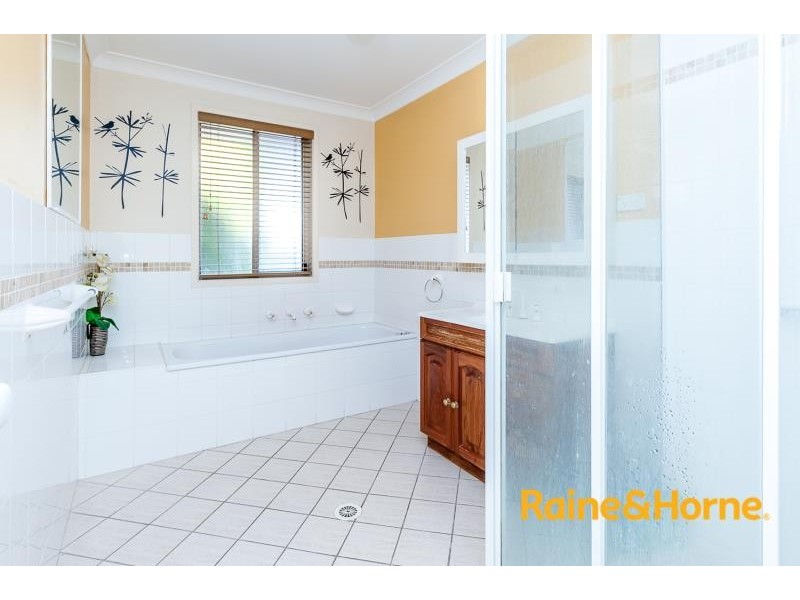 1/18 Henry Parry Drive, East Gosford NSW 2250