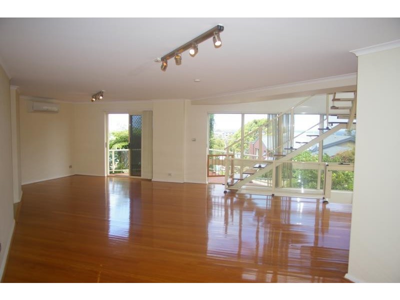 2/3 Hastings Road, Terrigal NSW 2260