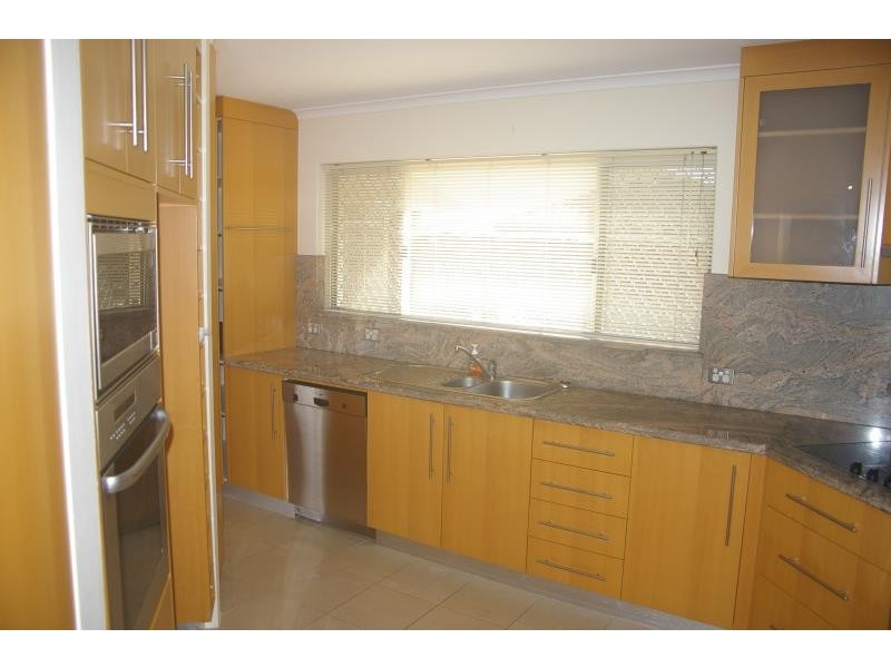 2/3 Hastings Road, Terrigal NSW 2260