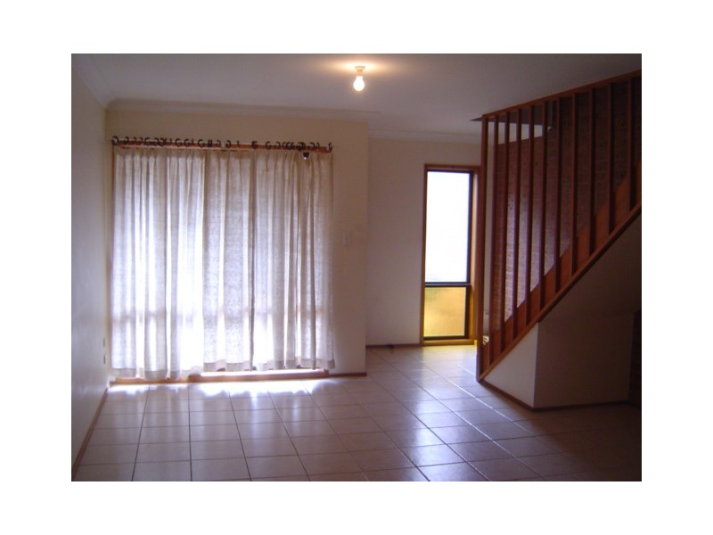 1/63 DAVIES STREET, Kincumber NSW 2251