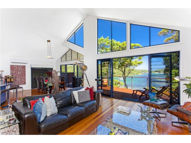 8 Fishermans Parade, Daleys Point NSW 2257